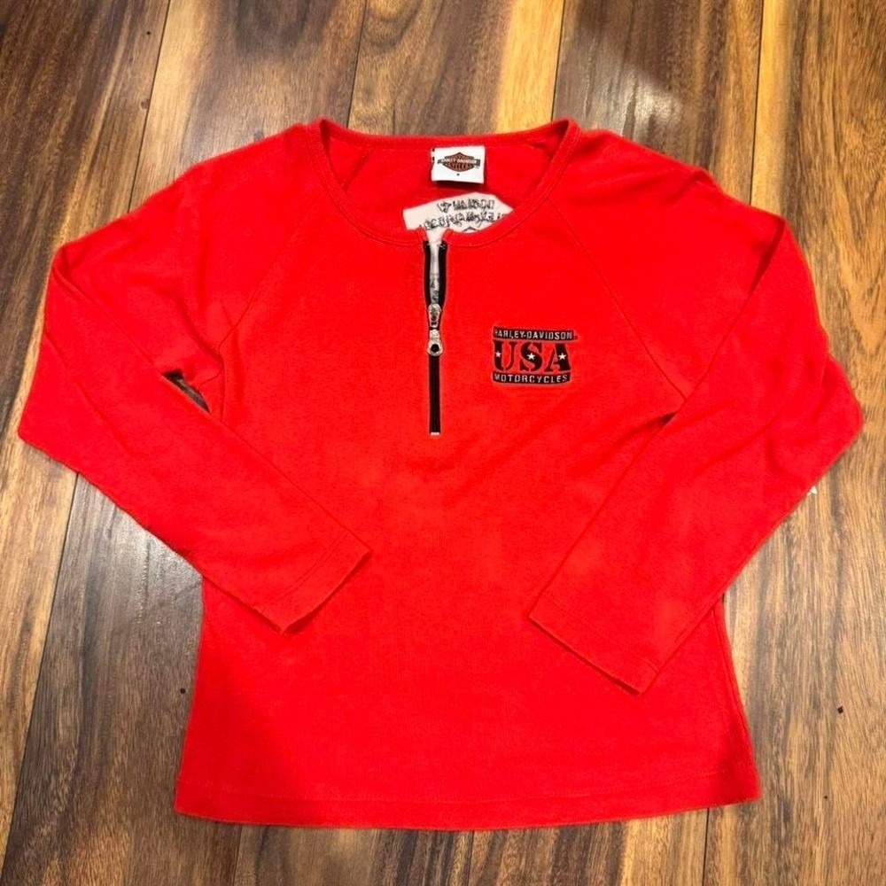 90s Women's Harley Davidson red half zip shirt
